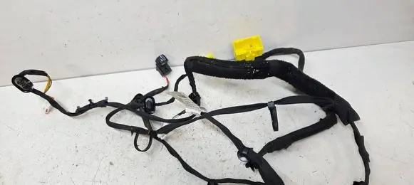 Peugeot 5008 II Seat wiring loom 1687772X 9813798580