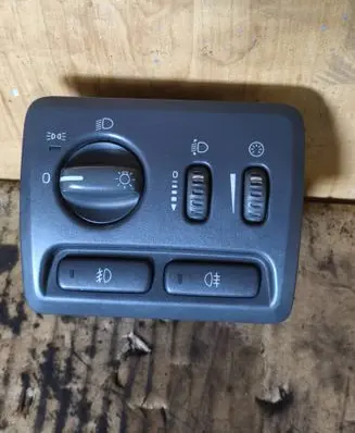 Volvo V70 Light switch 9441233 02W015 ML01100056