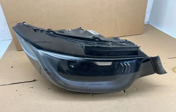 BMW i3 Headlight/headlamp 90118324 7472186 A8747218602