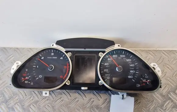 Audi A6 S6 C6 4F Speedometer (instrument cluster) 4F0920983G