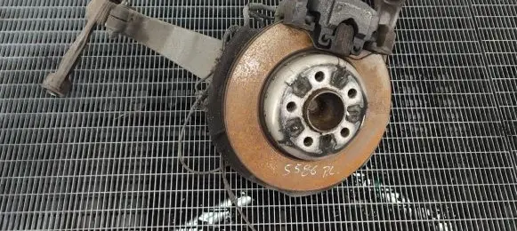 BMW 5 F10 F11 Front wheel hub spindle knuckle