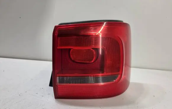 Volkswagen Touran II Rear/tail lights