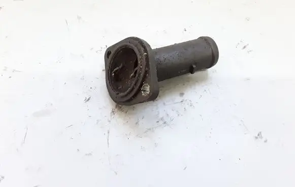 Volkswagen Polo IV 9N3 Engine coolant pipe/hose 045121121A 03G121121F