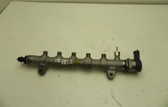 Hyundai i30 Fuel distributor 314002A650