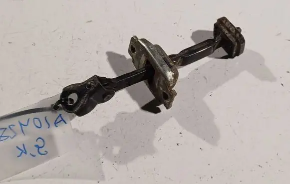 Honda FR-V Rear door check strap stopper 
