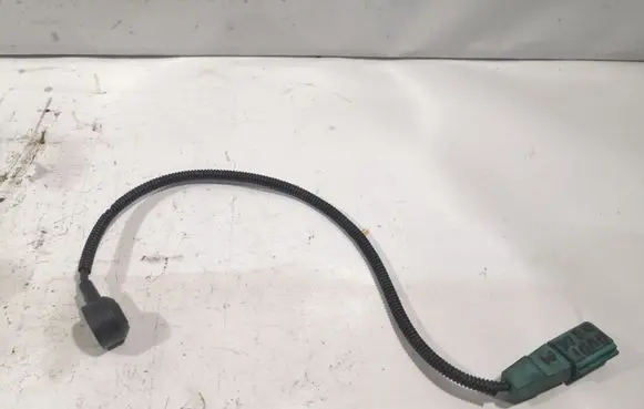 Audi A3 S3 8P Detonation knock sensor 06E905377A