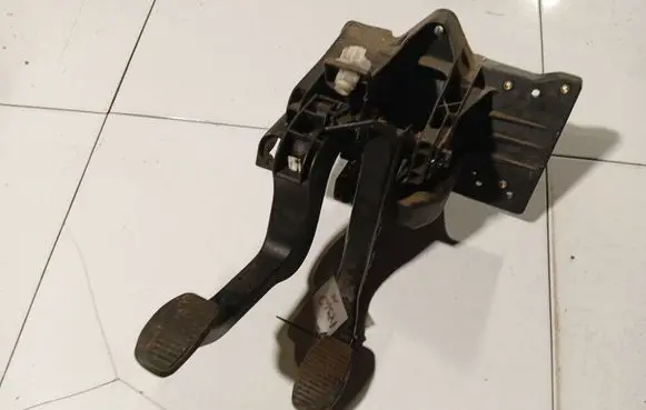 Fiat Doblo Brake pedal 