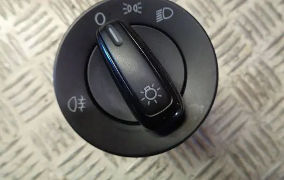 Seat Mii Light switch 6R0941531B R1BT2465