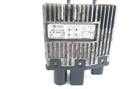 Volkswagen Transporter - Caravelle T5 Coolant fan relay 3B0919506