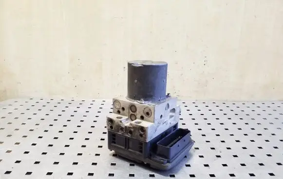 BMW 5 F10 F11 ABS Pump 34516851374 6851374 0130108129