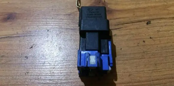 Nissan Micra Other relay 252309f900 4ra94001065