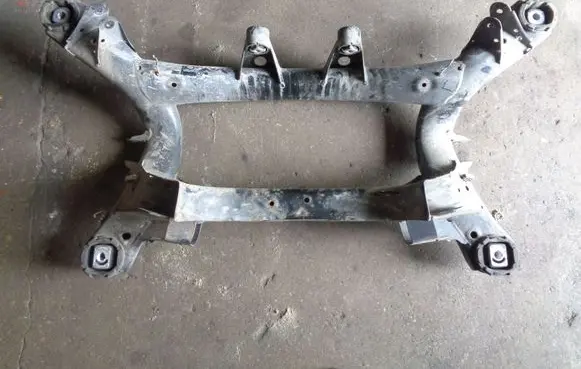 BMW 1 F20 F21 Rear subframe 6792505 6212314