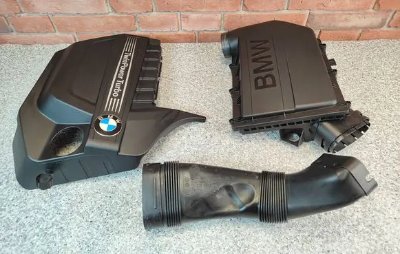 BMW 5 F10 F11 Engine cover (trim) 7607447 7583725 7582310