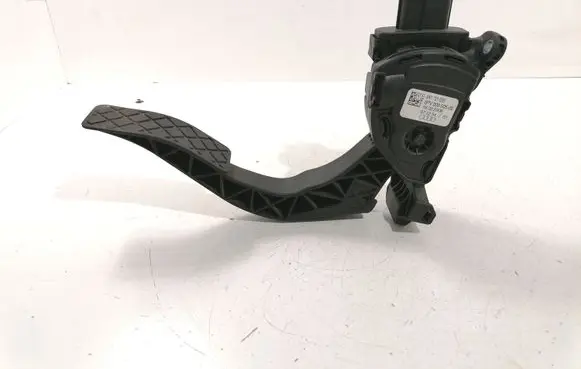 Audi A4 S4 B8 8K Accelerator throttle pedal 8K1721523 00950500