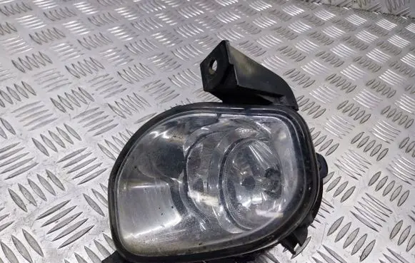 Toyota Avensis T250 Rear fog light 81220-05060