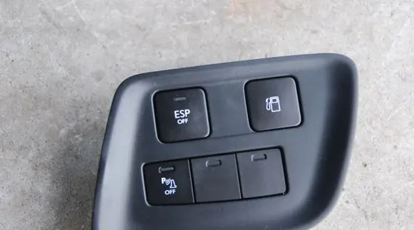 Citroen DS4 Tailgate/trunk/boot open switch 