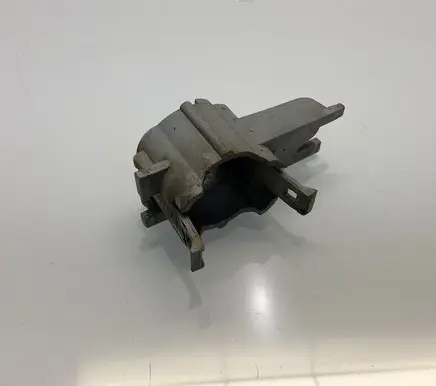 Mercedes-Benz E W211 Front parking sensor holder (PDC) A2118850267 2118850267