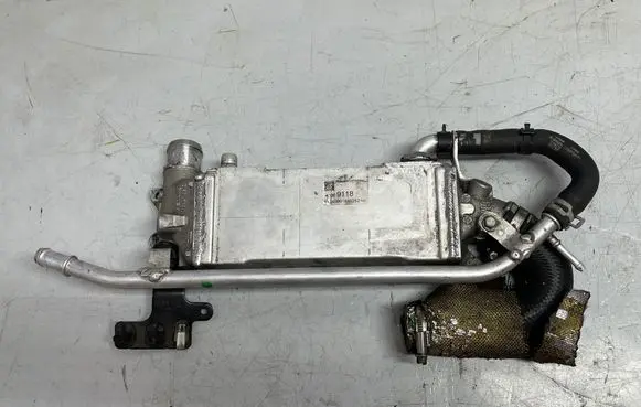 Opel Insignia B EGR valve cooler 40009118 39144374 55514216