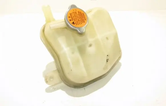 Mitsubishi Outlander Coolant expansion tank/reservoir