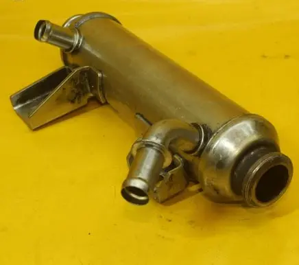 Opel Vectra C EGR valve cooler 55202430