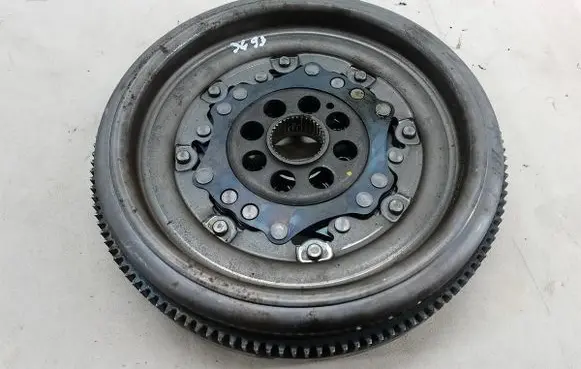 Volkswagen Beetle A5 Flywheel 06J105266AEBOSCH