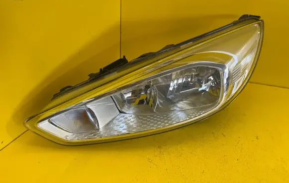 Ford Focus Headlight/headlamp F1EB-13W030-AEB
