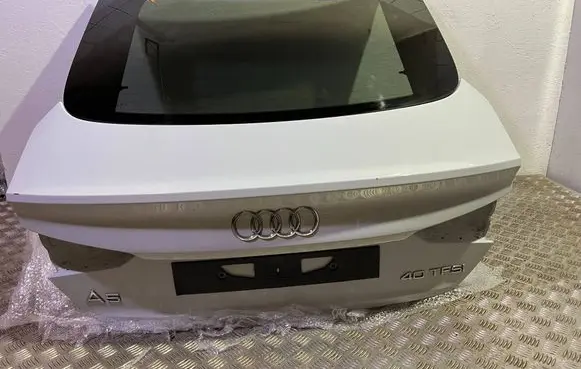 Audi A5 Tailgate/trunk/boot lid 