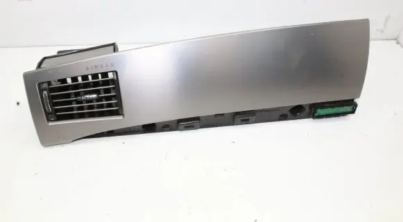Jaguar XF X250 Dashboard air vent grill cover trim 8X23014A22BH 8X23043C26BH