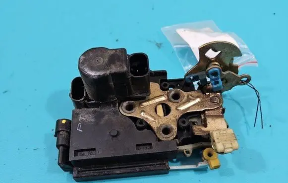 Chevrolet Aveo Front door lock IMPRK1385434
