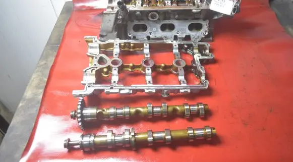 Audi A6 Allroad C5 Engine head 06E103373D