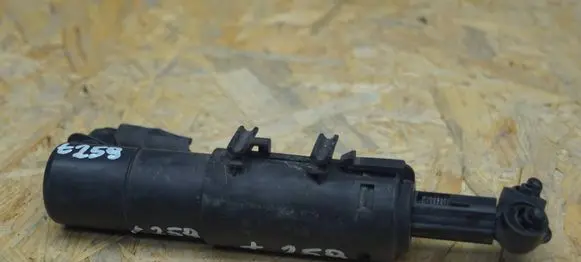 Mercedes-Benz C W204 Headlight washer spray nozzle A2048602847