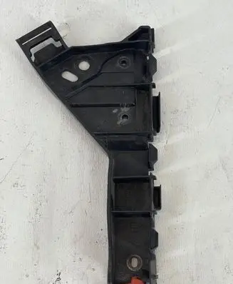Opel Insignia A Front bumper mounting bracket 13238443