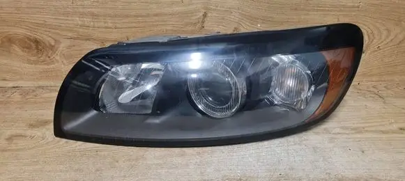 Volvo C30 Headlight/headlamp 31214537 0301232201
