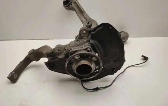 Mercedes-Benz S W222 Front wheel hub A2223321901