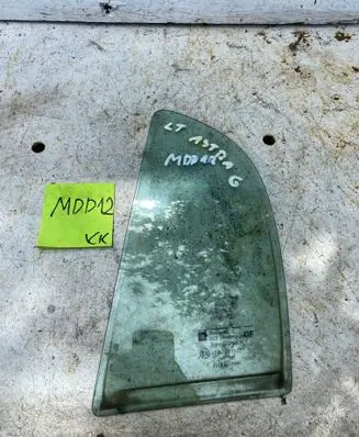 Opel Astra G Front triangle window/glass 43R007022 DOT36AS2M129
