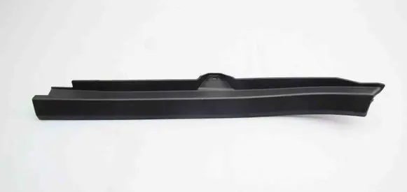 Front sill trim cover
