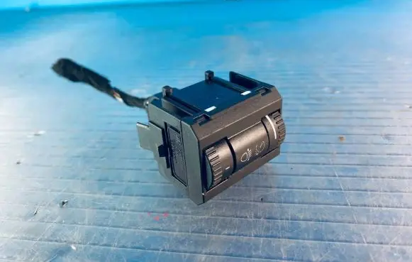 Skoda Octavia Mk2 (1Z) Headlight level height control switch 1Z0941333