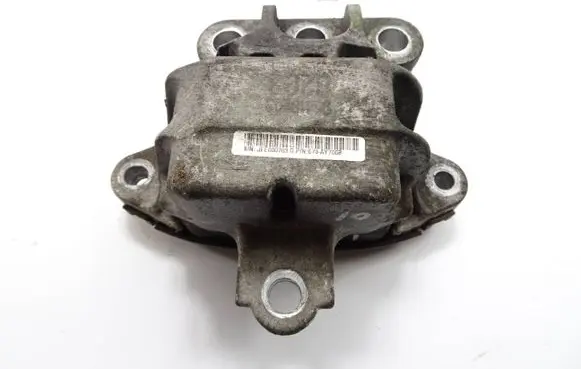 Opel Mokka Engine mounting bracket 95416203