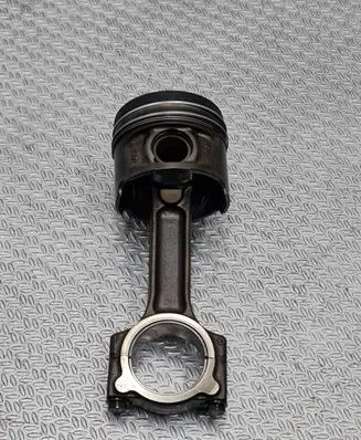 Renault Scenic II - Grand scenic II Piston with connecting rod 7657X