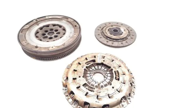 BMW 3 E90 E91 Clutch set kit 7577479