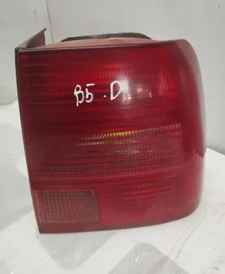 Volkswagen PASSAT B5 Rear/tail lights 084411925