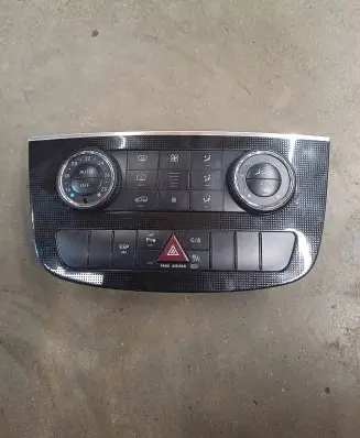 Mercedes-Benz R W251 Climate control unit A2518209789 5HB96491421 A2518203789