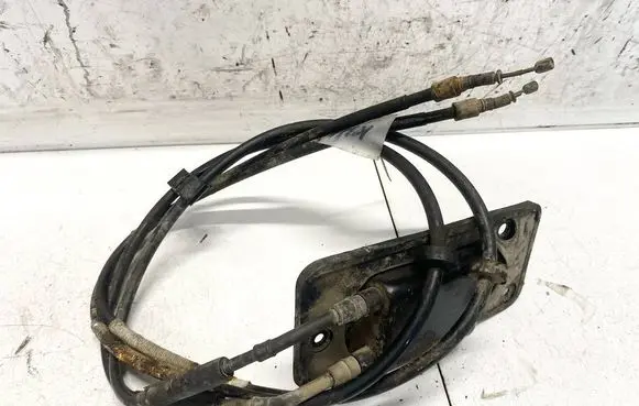 Handbrake/parking brake wiring cable