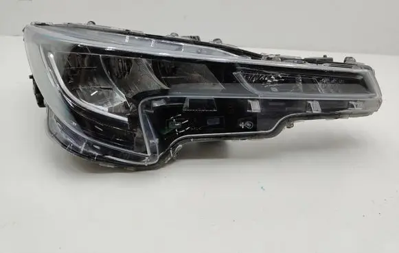 Toyota Corolla E210 E21 Headlight/headlamp 8111002S60