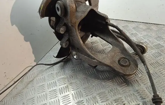 BMW X6 E71 Rear wheel hub 6770884