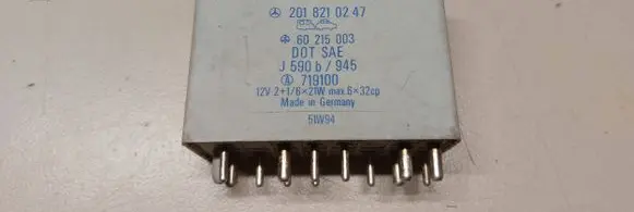 Mercedes-Benz S W126 Other relay 2018210247 60215003