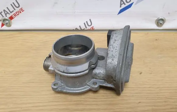 BMW X1 E84 Throttle valve 7804373