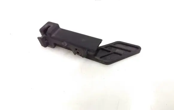 Renault Megane IV Engine bonnet (hood) release handle