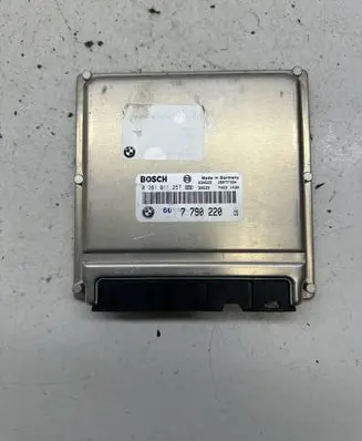 BMW X5 E53 Engine control unit/module 7790220 0281011257