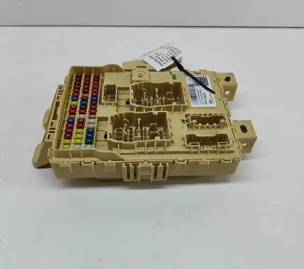 KIA Sportage Fuse module 91950R2010